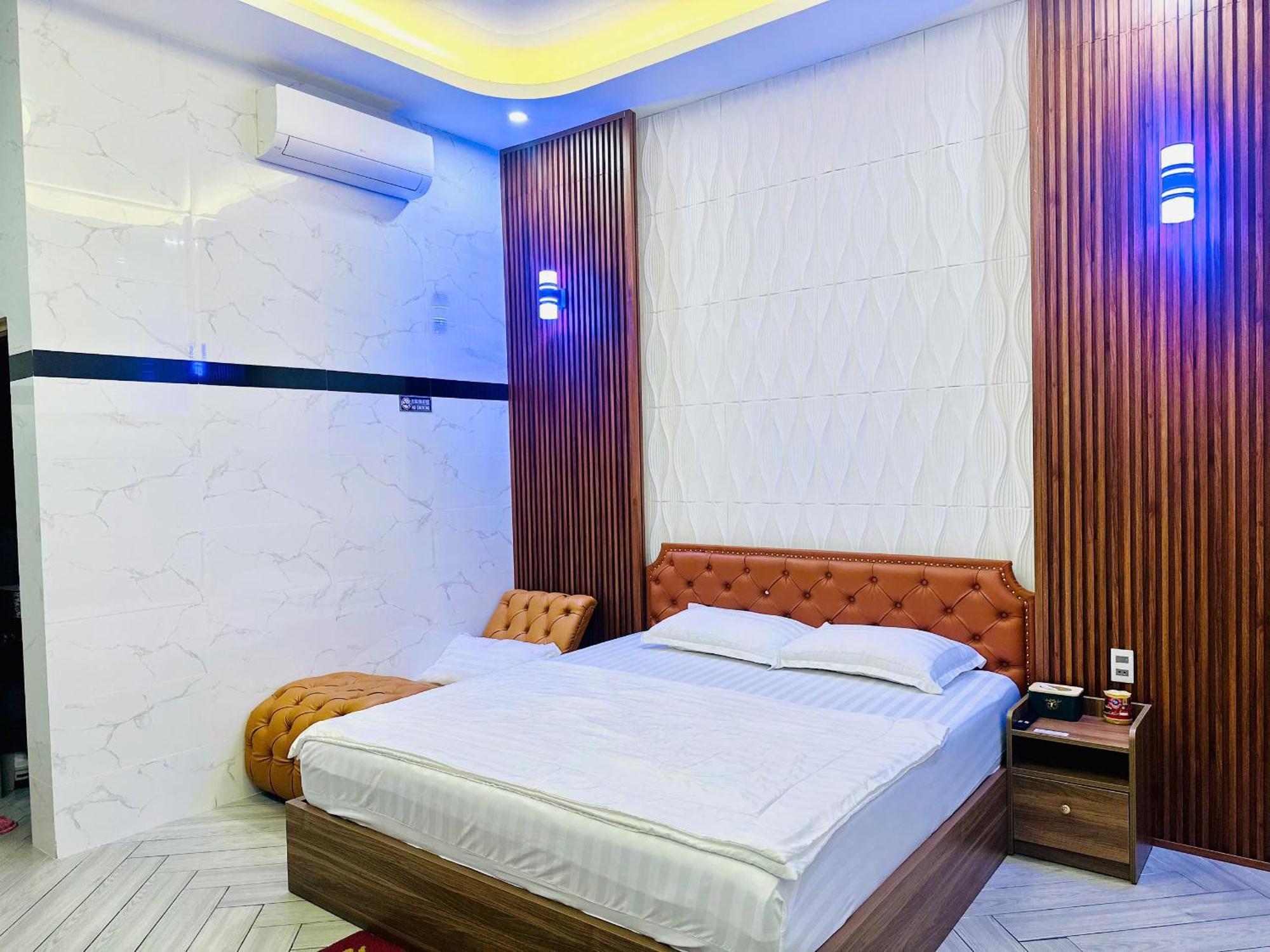 Bao Ngoc Hotel 高岭 外观 照片